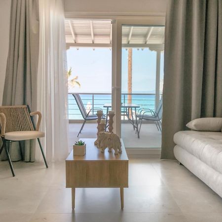 Sol Suites Pefkochori Eksteriør bilde